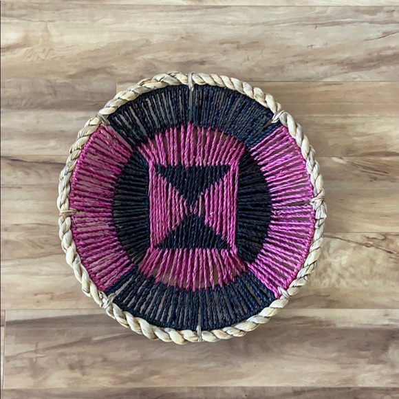Medium Wicker Boho wall basket decor - Picture 2 of 10